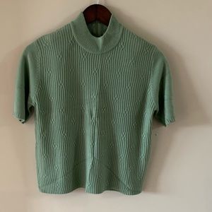 Monterey  sweater size S
